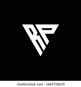 Monograma de la letra del logotipo RP con una plantilla de diseño de forma triangular aislada en fondo negro