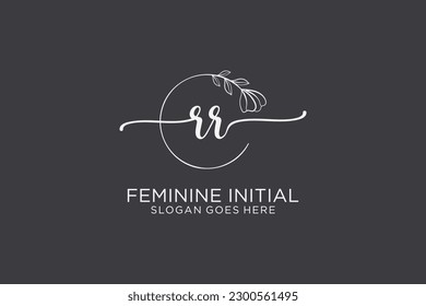 RR Beauty-Monogramm und elegantes Logo Design Handschrift-Logo der ersten Signatur, Hochzeit, Mode, Blumen und botanisch mit kreativen Vorlage.