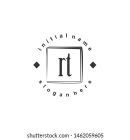 RT Initial beauty monogram logo vector