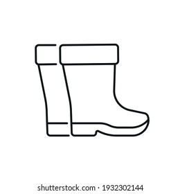 rubber boots linear icon. Garden inventory, equipment. Customizable thin line contour symbols. Isolated vector outline illustrations. Editable stroke
