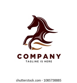 running fast horse logo