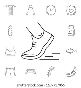 Running shoes icon. Simple element illustration. Running shoes symbol design from Gym and Health collection set. Can be used for web and mobile on white background