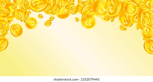 Monedas rusas de rublos cayendo. Monedas de oro dispersas en el FRU. Dinero ruso. Gran concepto de éxito empresarial. Ilustración vectorial amplia.