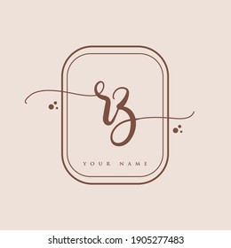 RZ Initial Handschrift Logo. Handschrift Initials Logo-Branding, Feminine und luxuriöses Logo-Design einzeln auf elegantem Hintergrund.