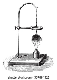 S Gravesande's ring, vintage engraved illustration. Industrial encyclopedia E.-O. Lami - 1875.
