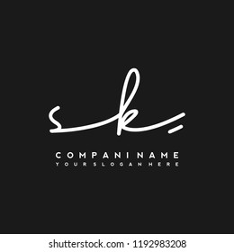 S K Logotipo inicial vectorial