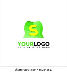 S letter green eco logo with leaves. Ecological leaf vector illustration
