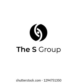 S letter vector logo. Globe brand.  Ball vector icon, Eye logo