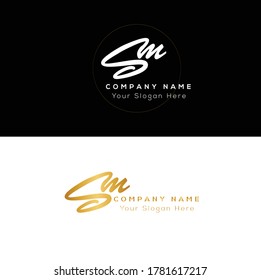  S M SM Initial letter handwriting and signature logo.	
