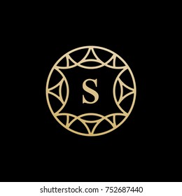 S monogram simple and luxury logo