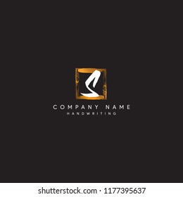 S Signature logo
