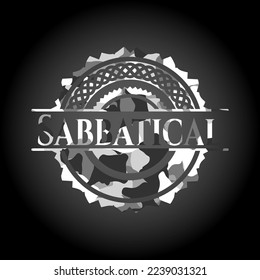Sabbatical escrito en una textura de camo gris 