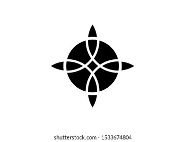 sacred flower, Celtic like style linear star with circle symbol. Linear knot logo, Wiccan tattoo for protection, mystical geometry. Wicca Ancient occult divination icon. Vector isolated on white