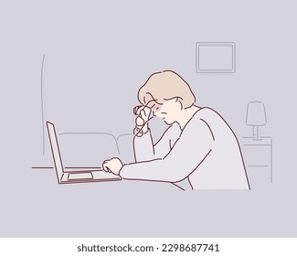 Traurige alte Frau mit Laptop-Computer. Handgezeichnete Vektordesign-Illustrationen.