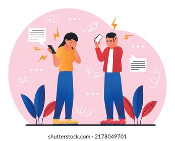 Triste personne sur smartphone. L'homme et la femme communiquent sur les réseaux sociaux ou les messageries. Mauvaises nouvelles et problèmes de relations. Un couple en colère l'un contre l'autre, un conflit familial. Illustration vectorielle à plat