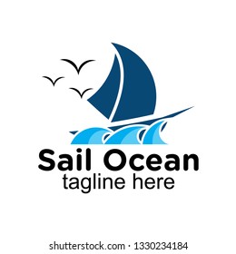 sail boat on ocean logo design inspiration, clip art vector