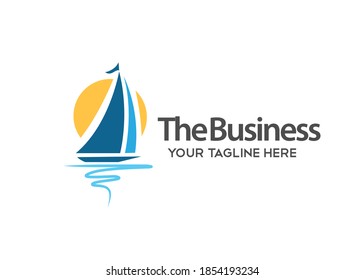 barco de vela con logotipo de fondo lunar