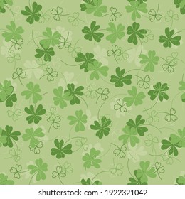 Arrière-plan du jour des Saint-Patrick avec shampooing. Motif floral harmonieux. Illustration vectorielle en vert. Motif de symbole de Clover Ireland. Pour fond d'écran, bannière, invitation, emballage, textiles.