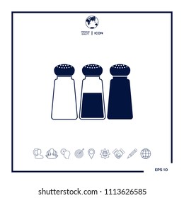 Salt or pepper shakers - set