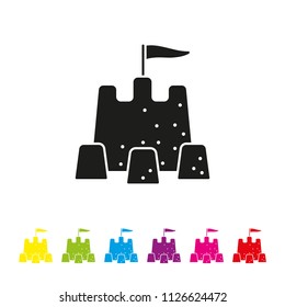 Icono del vector del castillo de arena. Las vacaciones de verano y el símbolo de diversión en la playa. 
