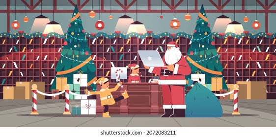 santa claus con elfos preparando regalos para el año nuevo y celebraciones navideñas de navidad moderna