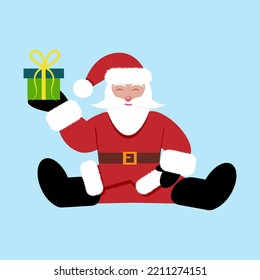 Santa claus, vestido con traje rojo y sombrero rojo, mitones negros y botas sostiene un regalo en un paquete verde y una cinta amarilla.