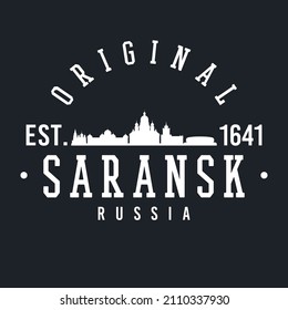 Saransk, Mordovia Republic, Russia Skyline Original. Una Escuela de Deportes Logotipo y Estilo Universitario. Ciudad vectorial de diseño de ilustración.