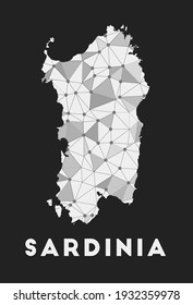 Sardinien - Kommunikationsnetzplan der Insel. Sardinien trendig geometrisches Design auf dunklem Hintergrund. Technologie, Internet, Netzwerk, Telekommunikationskonzept. Vektorgrafik.