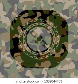 satelite icon on camo pattern