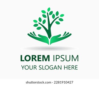 Design-Vorlage für das Naturlogo speichern. Hand-Baum-Vektorgrafik kombinieren
