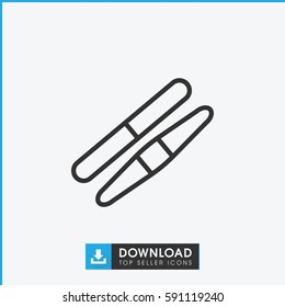 sawing icon. Simple outline sawing vector icon. On white background.