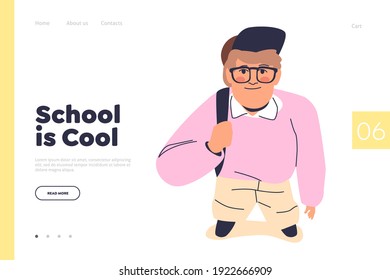 La escuela es un concepto genial de la página de aterrizaje con un chico lindo que usa gafas y gorra y sostiene una mochila mirando hacia arriba. Plantilla de página web plana de dibujos animados. Ilustración del vector