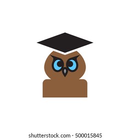 School and education symbol. Owl in graduation hat icon vector, filled flat sign, solid colorful pictogram isolated on white, logo illustration