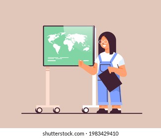 escolar presentando un mapa mundial sobre el concepto de educación de presentación de tablero digital