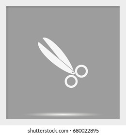 Scissors icon.