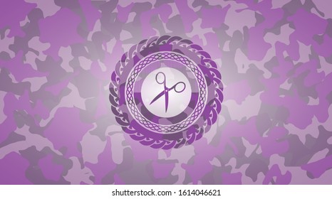 scissors icon on pink camo pattern