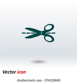 Scissors with-cut lines icon.