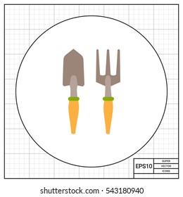 Scoop and hand rake