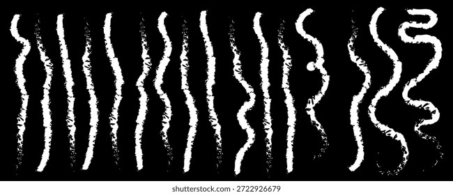 Kratzer-Set für Stiftschrauben. Doodle Bleistift Strichsignatur Imitation, handgezeichnete Unterstriche, farbige Buntstiftlinien, handgeschriebene Holzkohle-Kritzeleien