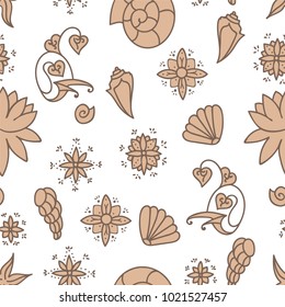 Sea life. Seamless underwater pattern. Hand drawn vector illustration. Seashells and doodle elements. Beige drawing isolated on white background.