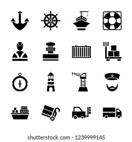 Schwarze Seehafensymbole werden gesetzt. Set von 16 Symbolen im Stil von Glyphe, wie Anker, Barge, Kompass, Container und Kranich. Geeignet für Kreuzfahrt, Transport und maritime Themen - Vektorgrafik