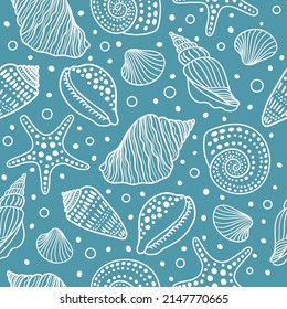 Sea shells, fossils, mollusks and starfish seamless pattern. Summer beach hand-drawn seaside vector print. Fashion textile monochrome blue and white colors. Seashore elements design for fabrics