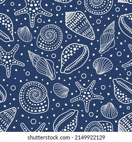 Sea shells, fossils, mollusks and starfish seamless pattern. Summer beach hand-drawn seaside vector print. Fashion textile monochrome blue and white colors. Seashore elements design for fabrics