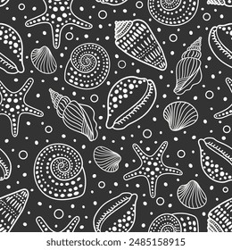 Sea shells and fossils vector seamless pattern. Summer beach hand-drawn doodle seaside print. Ocean fashion textile monochrome black and white colors. Seashore elements design for fabrics, wallpaper