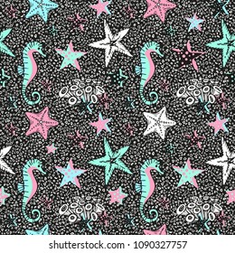 Seahorse and starfish seamless pattern. Sea life summer background. Cute sea life background. Design for fabric and decor.