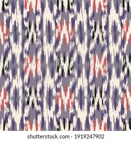 Seamless abstract pattern in doodle style with the image of colorful strokes. 