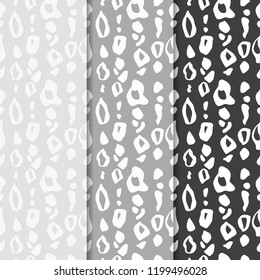 seamless abstract pattern with leopard spots print