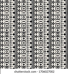 Seamless African pattern. Ethnic carpet with chevrons. Tribal vector ornament. Aztec style. Geometric mosaic on the tile, majolica. Ancient interior. Modern rug. Geo print on textile. Kente Cloth.