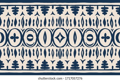 Patrón africano sin problemas. Alfombra étnica con chevrons. Ornamento vectorial tribal. Estilo azteca. Mosaico geométrico en la pieza, majólica. Interior antiguo. Alfombra moderna. Impresión geográfica en textiles. Ropa Kente.