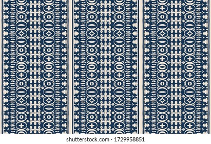 Seamless African pattern. Ethnic carpet with chevrons. Tribal vector ornament. Aztec style. Geometric mosaic on the tile, majolica. Ancient interior. Modern rug. Geo print on textile. Kente Cloth.